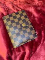 A7 Checkered Binder (similar to Wallet Size)